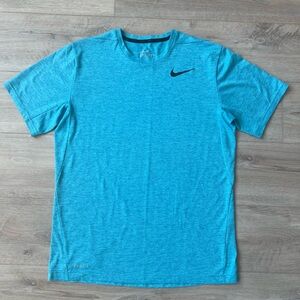 Men’s Nike Dri-Fit Short Sleeve shirt | M | Sea Blue